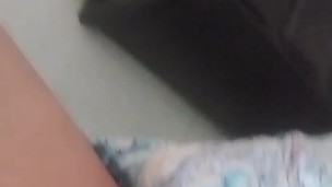 Mi secretaria me cumple el fetiche y terminamos follando Rico